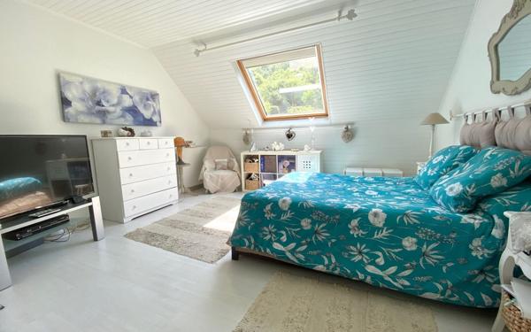 Maison à vendre    6 pièces •  Mézières-sur-Seine