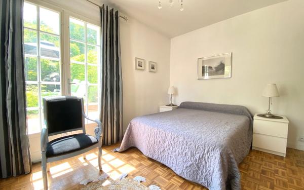 Maison à vendre    6 pièces •  Mézières-sur-Seine