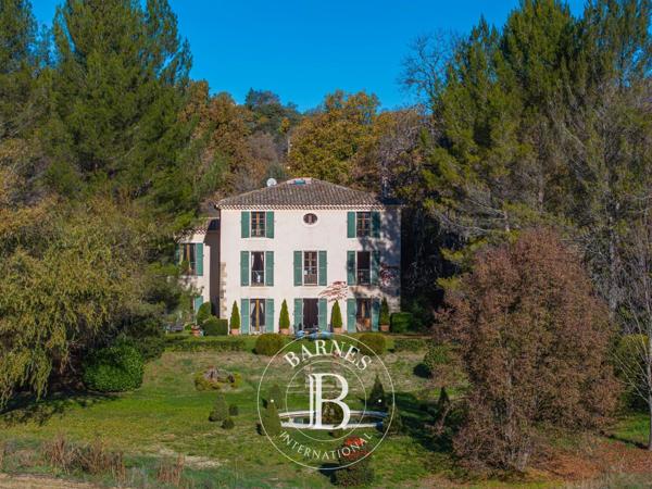 Valensole, Propriété  260 m² à vendre
