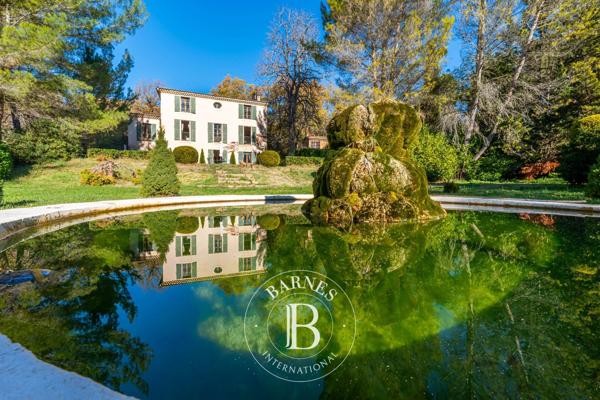 Valensole, Propriété  260 m² à vendre