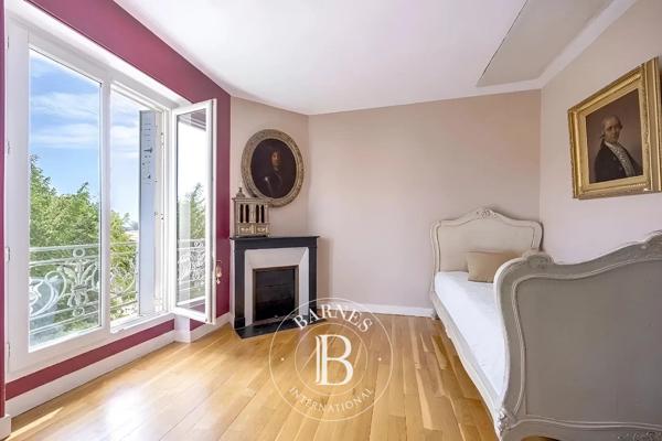 Sceaux, Maison 5 Chambres -  135 m² à vendre