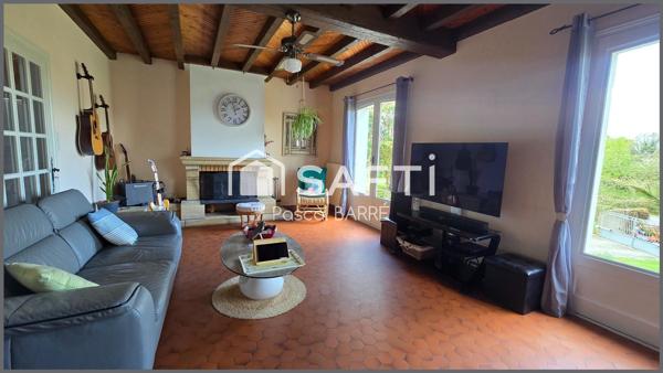 Maison au prix attractif sur un grand terrain à Landeronde