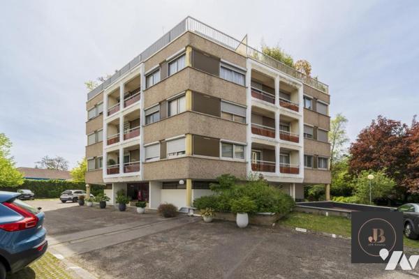 Vaste F4 au calme avec grand balcon, parking  et garage