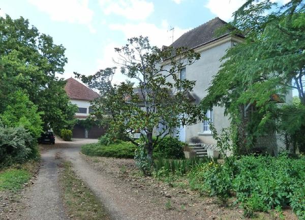Maison à vendre    6 pièces •  Noyers-sur-Cher