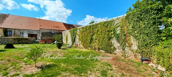 Maison à vendre 4 pièces, 109 m² sur terrain 483 m², Centre bourg Saint Bonnet de Joux