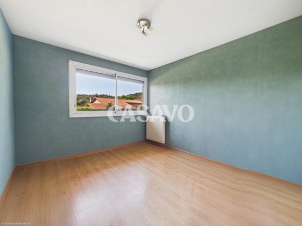 Vente Appartement 4 pièces de 80m² - 38290 La Verpillière
