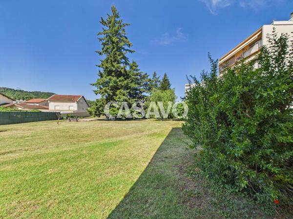 Vente Appartement 4 pièces de 80m² - 38290 La Verpillière