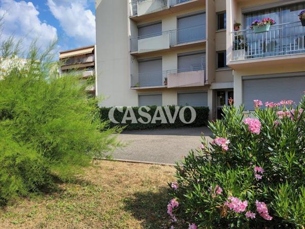 Vente Appartement 4 pièces de 80m² - 38290 La Verpillière