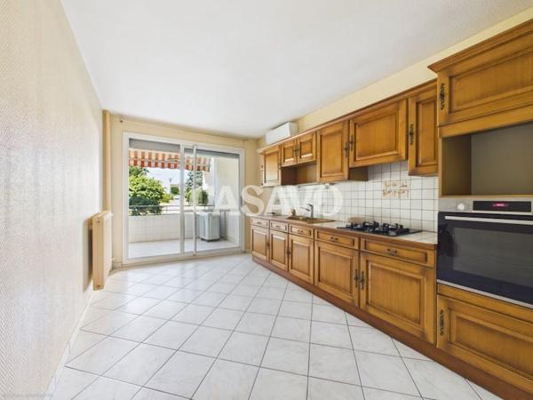 Vente Appartement 4 pièces de 80m² - 38290 La Verpillière