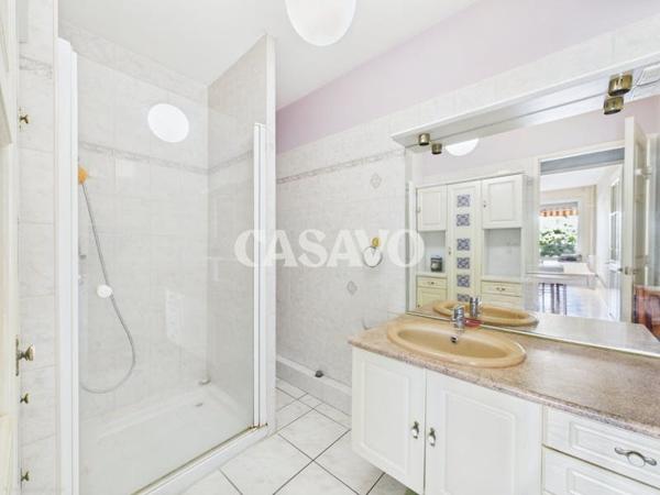 Vente Appartement 4 pièces de 80m² - 38290 La Verpillière