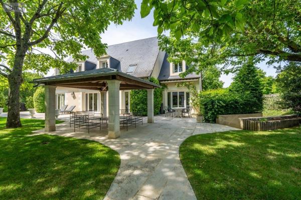 Maison à vendre à Saint-Cyr-sur-Loire dans l'Indre-et-Loire (37540), ref : 37107-25