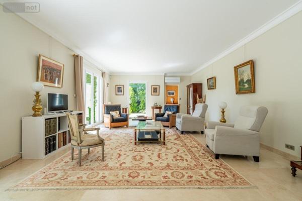 Maison à vendre à Saint-Cyr-sur-Loire dans l'Indre-et-Loire (37540), ref : 37107-25