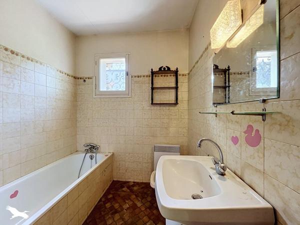 Maison à vendre 130 000 € Castres 4 p 86 m² DPE D