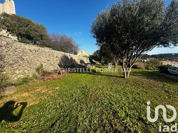 Maison 3 pièces de 66 m² à Ollioules (83190)