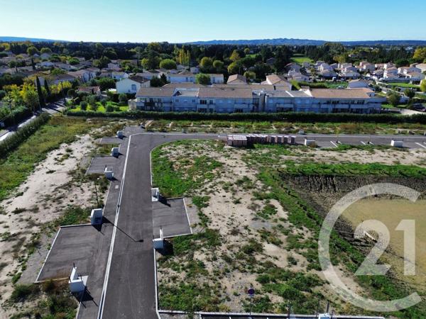 Terrain à vendre  345 m2 CHATEAURENARD - 13