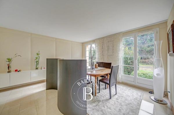 Jouy-en-Josas, Maison 4 Chambres -  330 m² à vendre