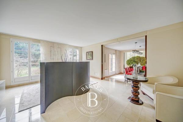 Jouy-en-Josas, Maison 4 Chambres -  330 m² à vendre