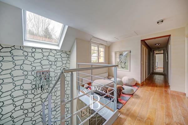 Jouy-en-Josas, Maison 4 Chambres -  330 m² à vendre