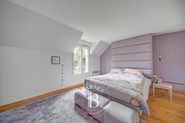 Jouy-en-Josas, Maison 4 Chambres -  330 m² à vendre