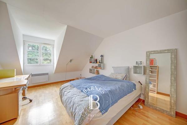 Jouy-en-Josas, Maison 4 Chambres -  330 m² à vendre