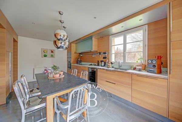 Jouy-en-Josas, Maison 4 Chambres -  330 m² à vendre