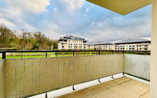 Appartement à vendre    3 pièces • 71,19 m2 Montévrain