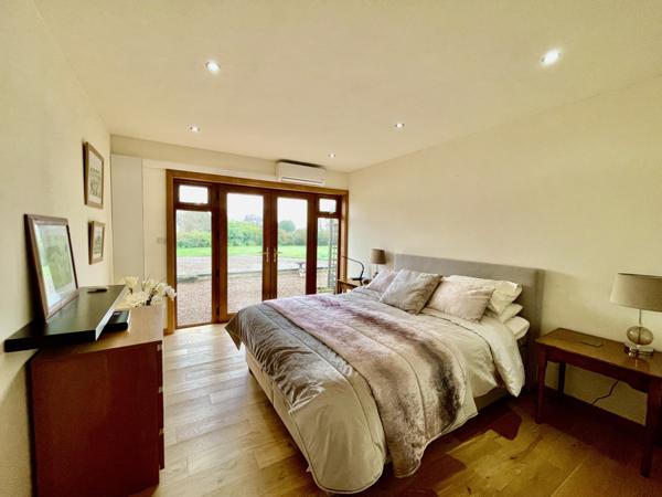 CHARMING 4-BEDROOM HOUSE WITH LARGE GROUNDS, WOODLAND AND 5,400 SQM OF LAND – ENERGY RATING A