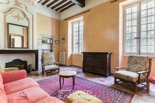 Maison de maître du XVIIIème siècle et sa chapelle secrète