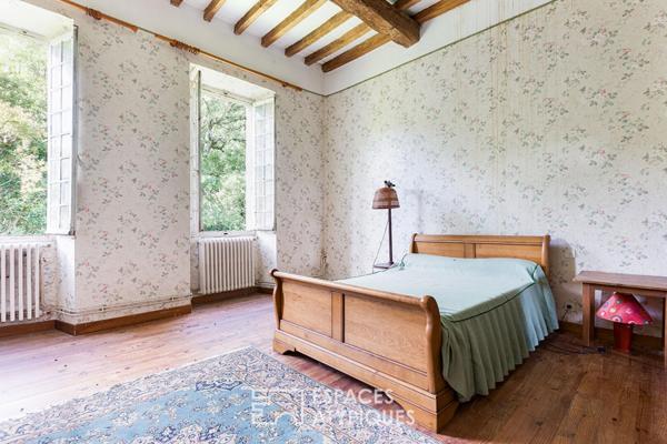 Maison de maître du XVIIIème siècle et sa chapelle secrète