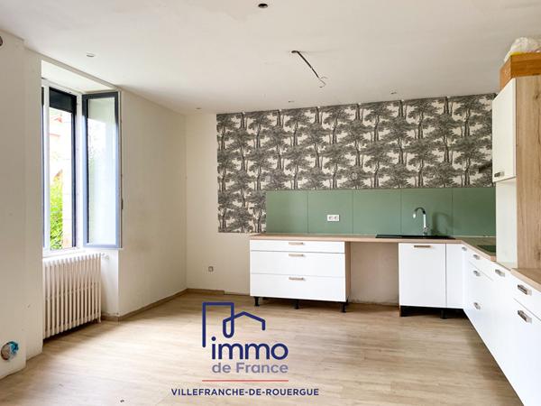 Maison de Maître + dépendance avec terrain