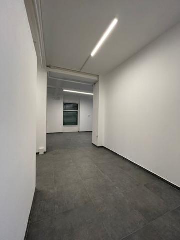 LOCAL COMMERCIAL SCALIERO 92m²