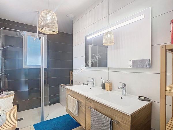 Maison Geste 5 pièce(s) 116 m2