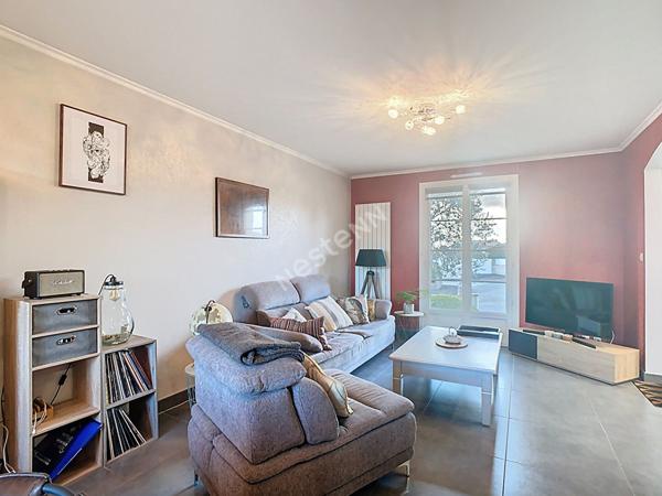 Maison Geste 5 pièce(s) 116 m2