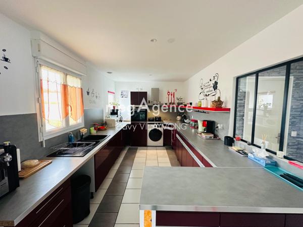 Maison à SAINT-PIERRE-MONTLIMART, 49600 - 5 pièces 100m²