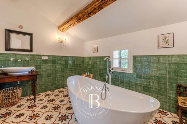 Pernes-les-Fontaines, Mas 8 Chambres -  490 m² à vendre