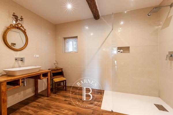 Pernes-les-Fontaines, Mas 8 Chambres -  490 m² à vendre