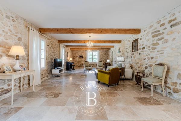 Pernes-les-Fontaines, Mas 8 Chambres -  490 m² à vendre