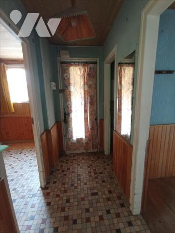 A Saint Pierre du Regard une maison d'habitation de plain-pied  de 6 pièces principales à rénov...