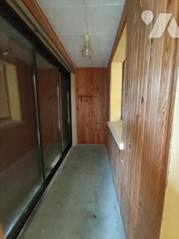 A Saint Pierre du Regard une maison d'habitation de plain-pied  de 6 pièces principales à rénov...