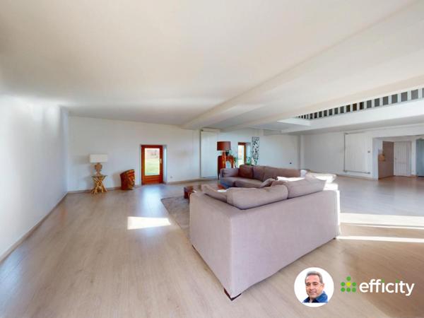 Maison 7 pièces - 320 m² Exclusivité efficity