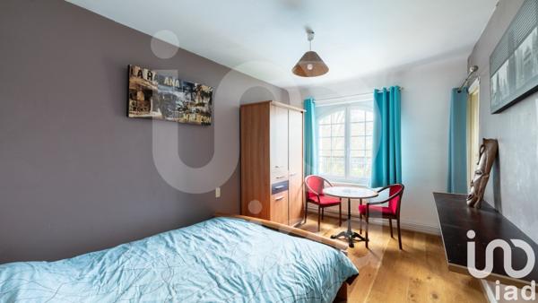 Pavillon 8 pièces de 226 m² à Seclin (59113)