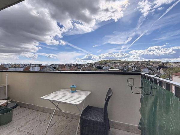 Appartement à vendre - Nanterre 3 pièces de 68.4 m²