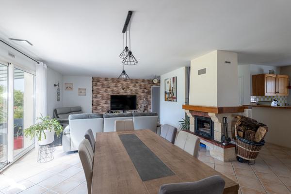 Maison à vendre |  Pons |  6 pièces | 146 m²