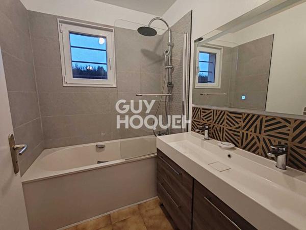 MAISON À LOUER DE 5 PIÈCES DE 93,72 M²