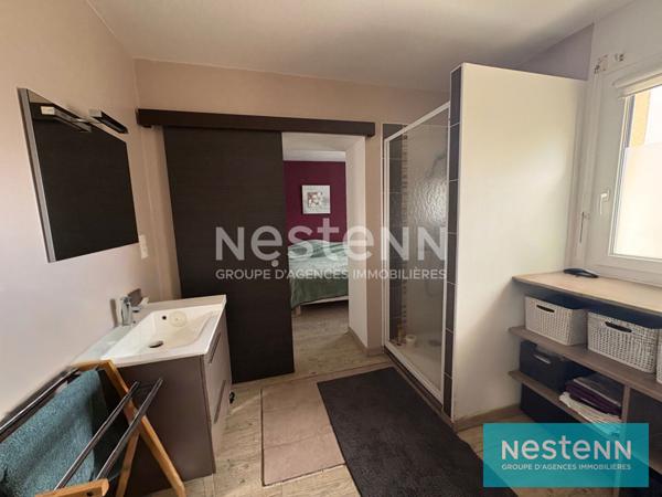 A vendre MAISON CONTEMPORAINE aux portes de LAMBALLE vivable de plain pied