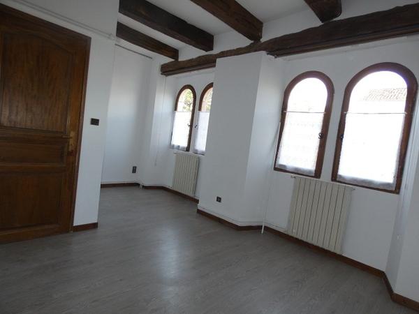 À vendre - Maison ancienne, 8 pièces située à Cahors (46000)