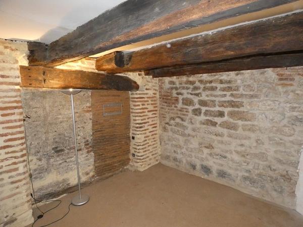 À vendre - Maison ancienne, 8 pièces située à Cahors (46000)