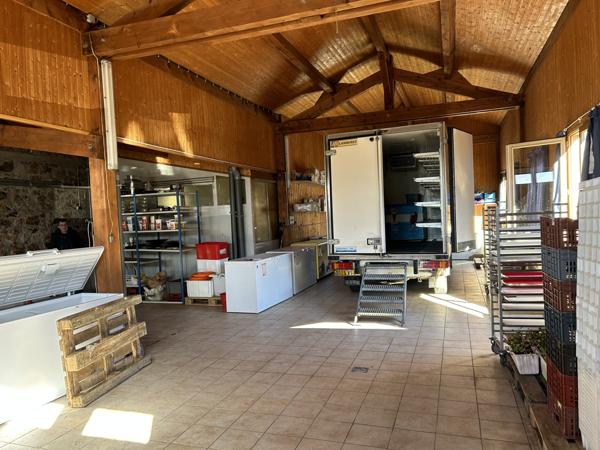 Le Brugeron (63880) MAISON 170 M2 10 PIECES SUR TERRAIN DE 2567 M2 AU BRUGERON