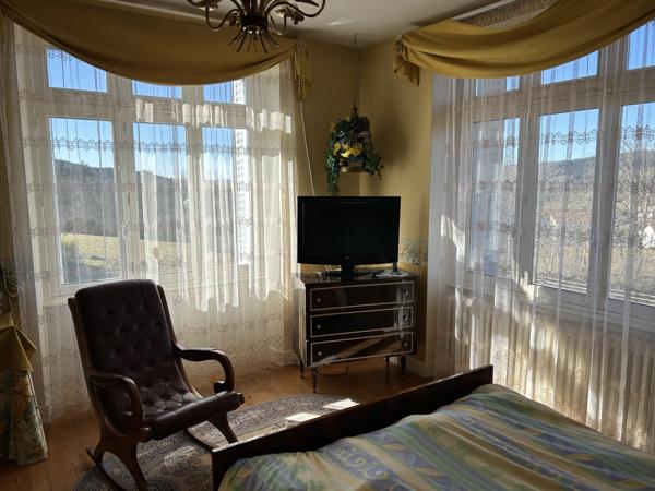 Le Brugeron (63880) MAISON 170 M2 10 PIECES SUR TERRAIN DE 2567 M2 AU BRUGERON