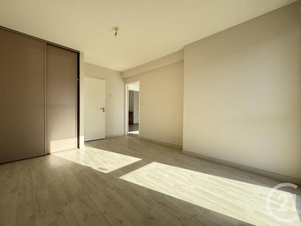 Appartement T2 à vendre  2 pièces - 51,68 m2 ST AFFRIQUE - 12